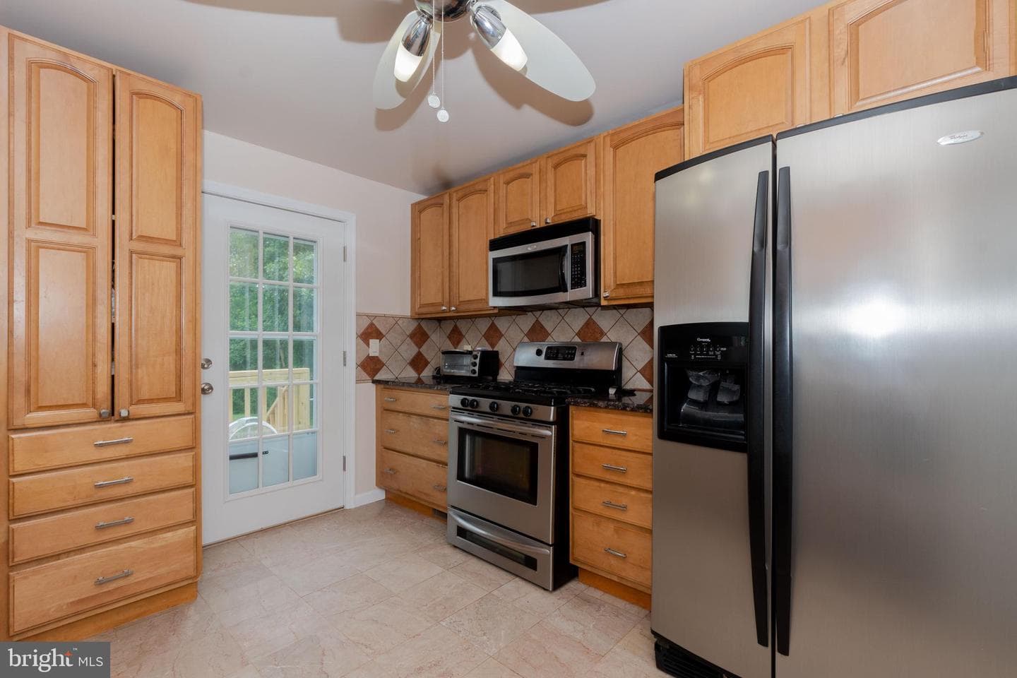 6414 Kenwood photo 16