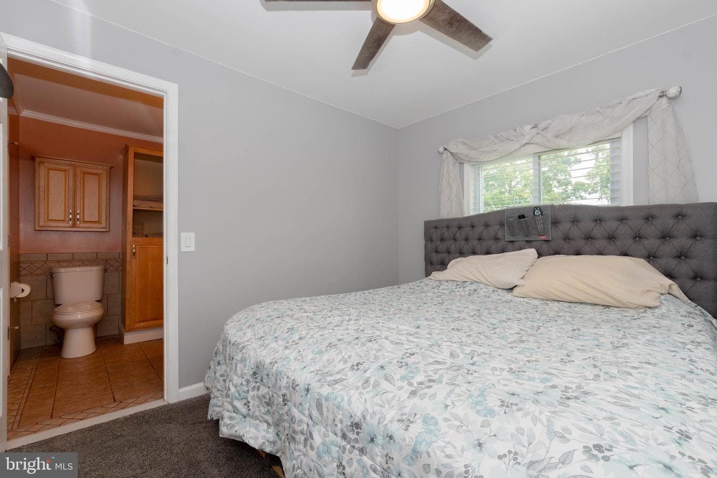 6414 Kenwood photo 26