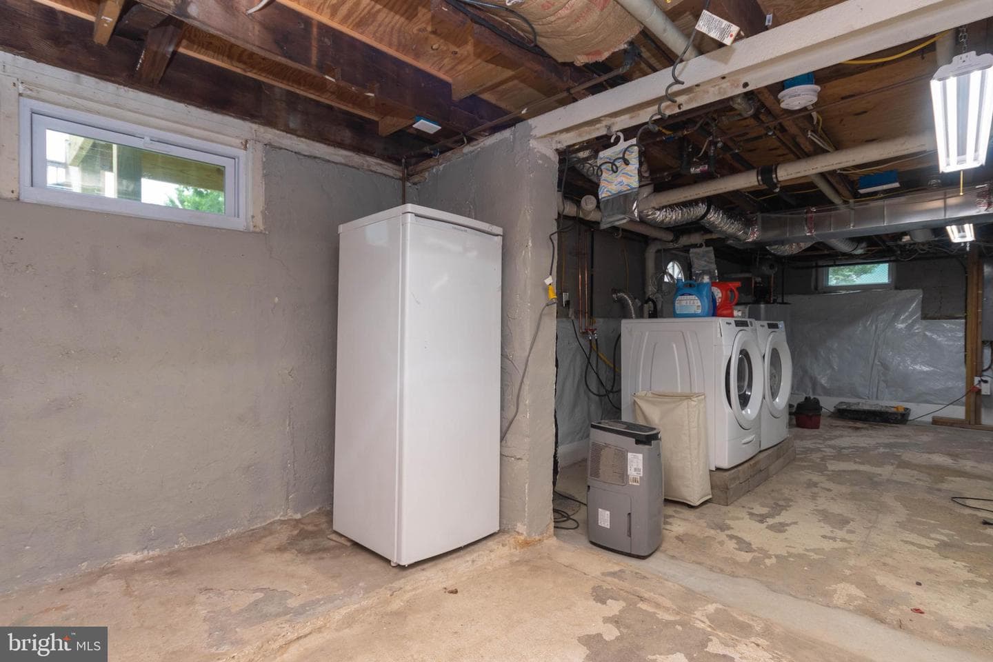 6414 Kenwood photo 35