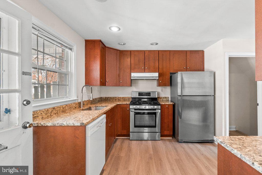 1522 Doxbury Road photo 9