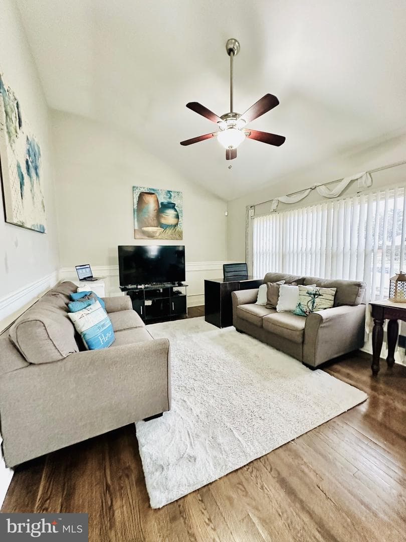 3911 Southern Cross Drive photo 8