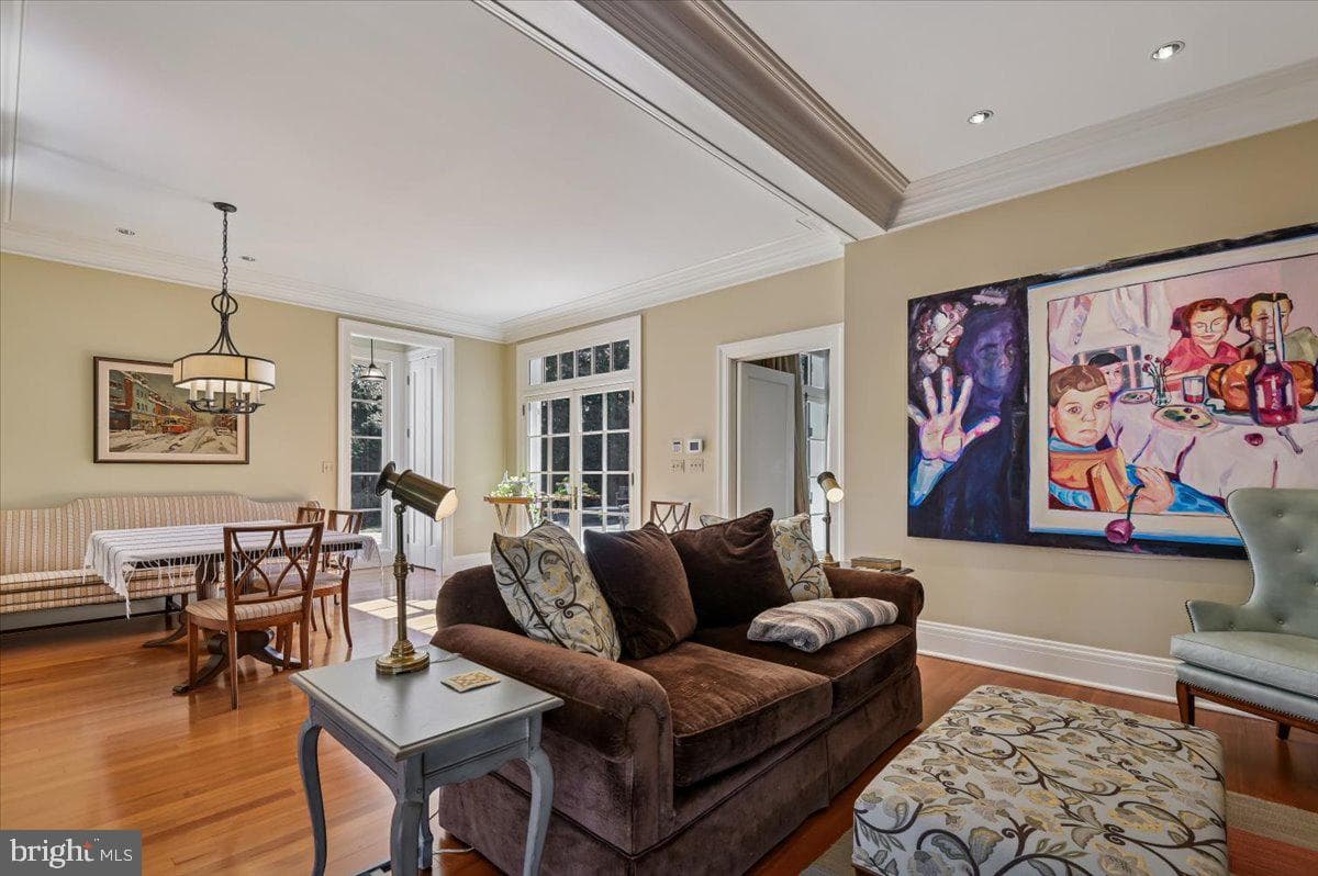 922 Rolandvue Road photo 27