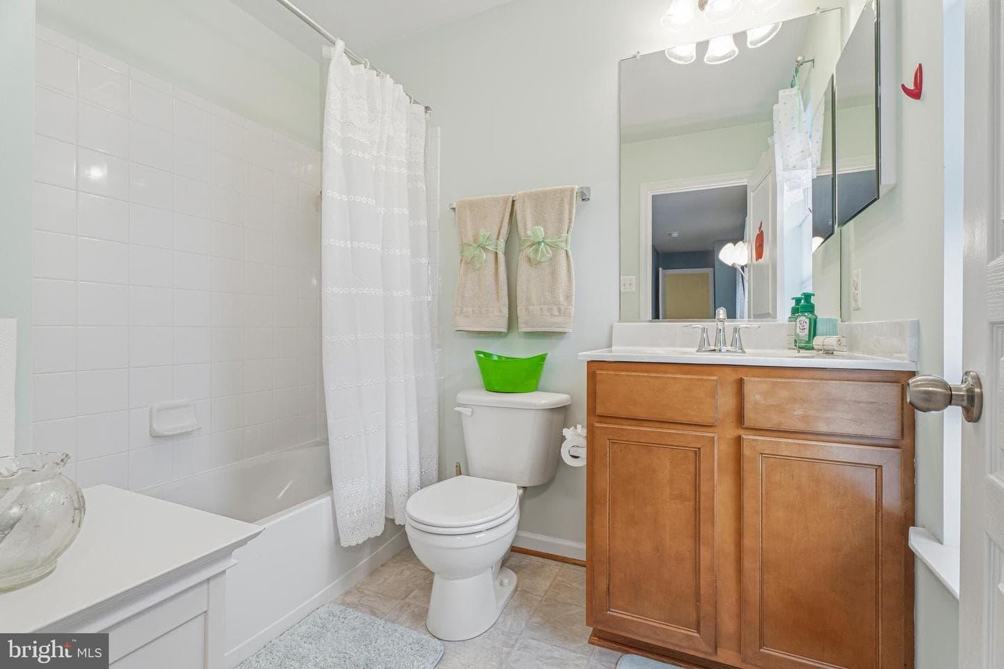 8876 Paddock Lane photo 28