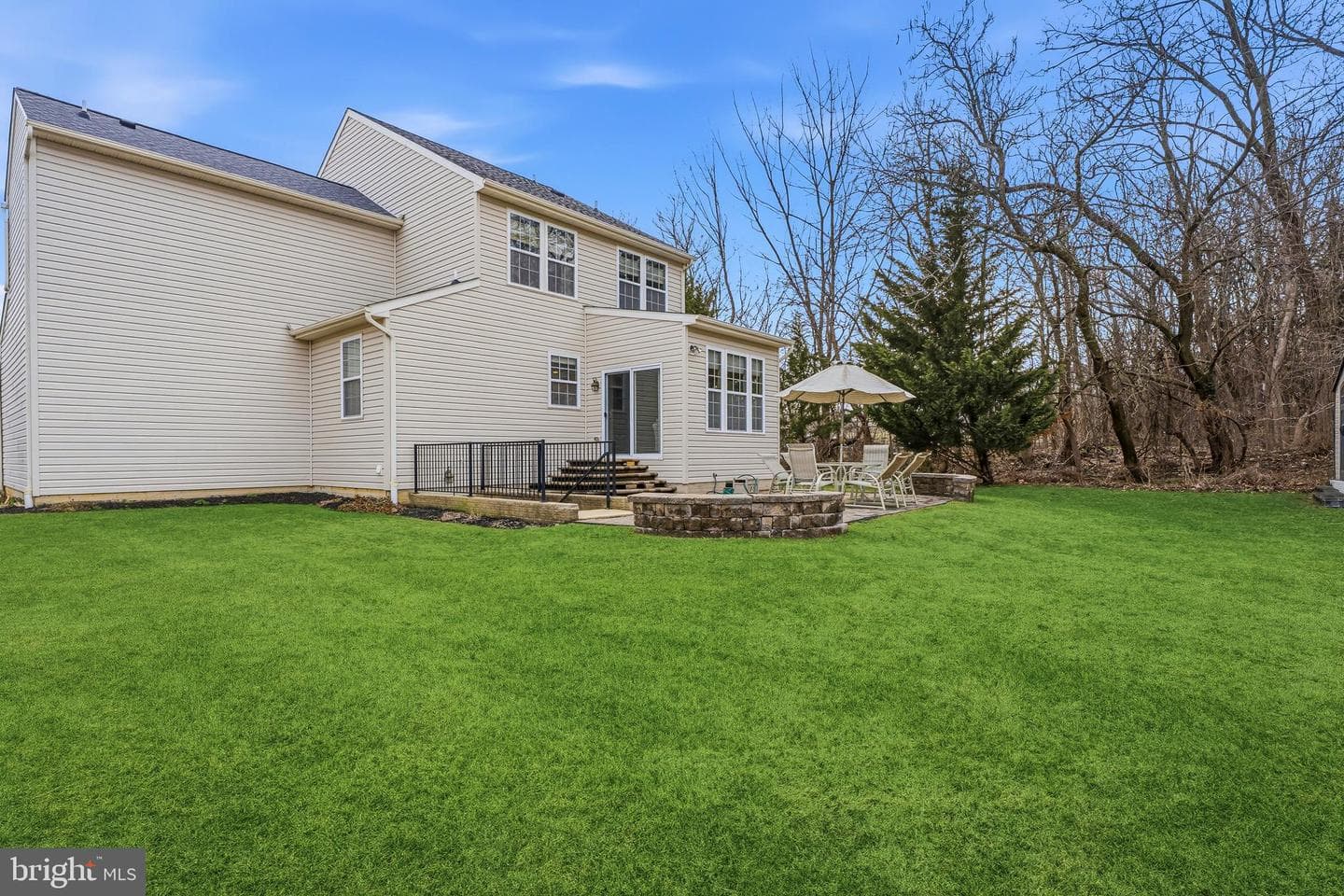 8876 Paddock Lane photo 35