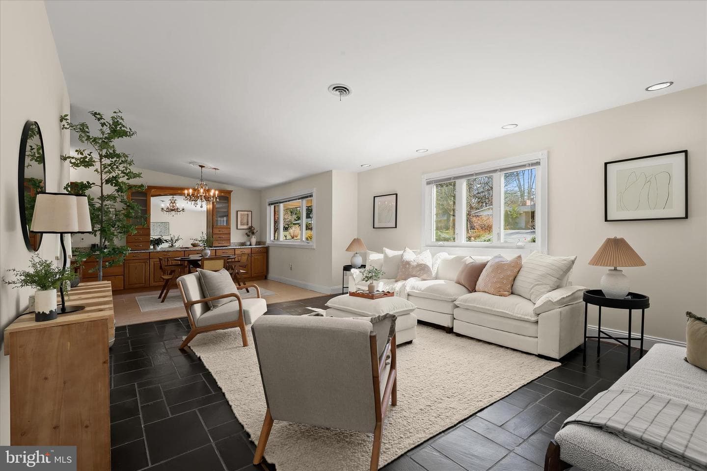 3410 Fielding Road photo 5