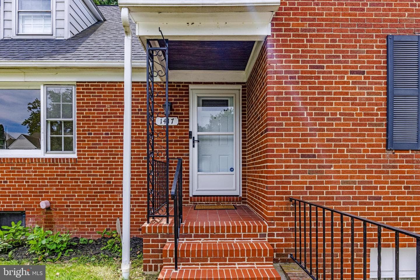 1417 Glendale Road photo 3