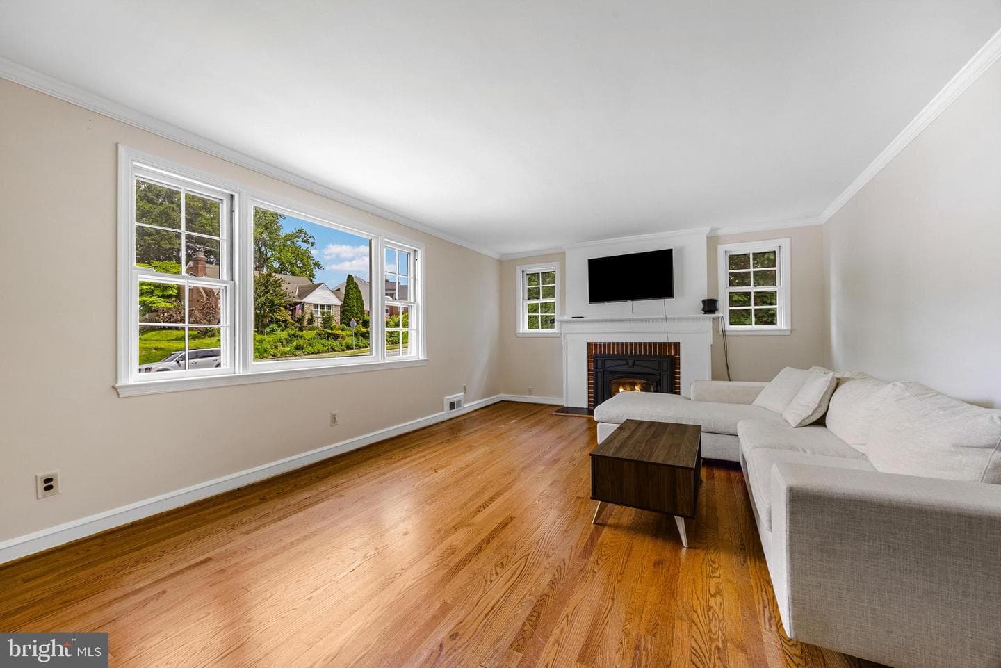 1417 Glendale Road photo 5