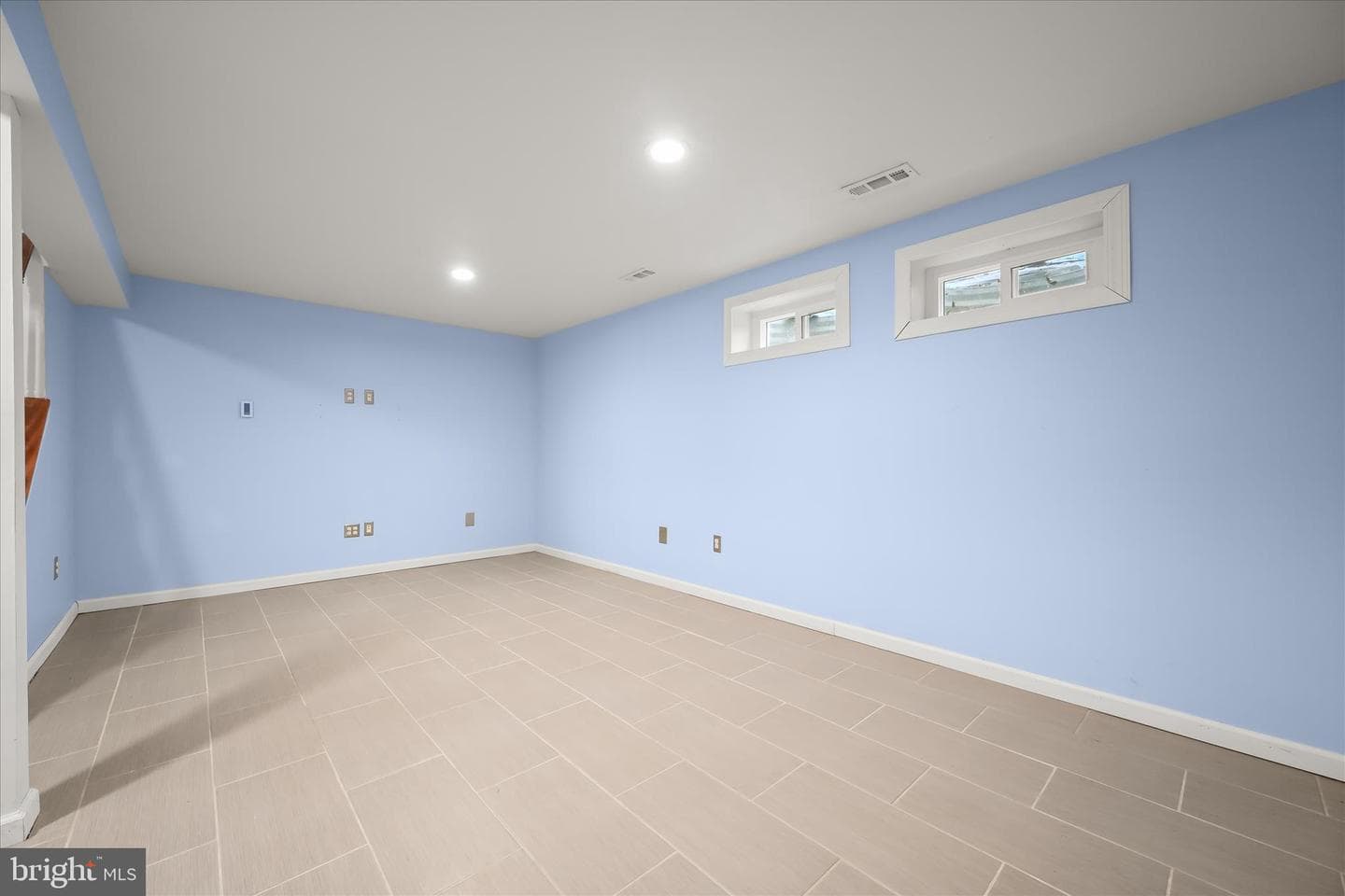 27 Alexander Court photo 37
