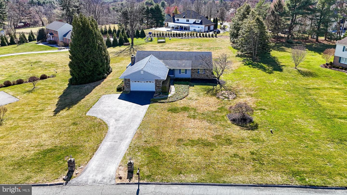 14005 Foxland Road photo 54