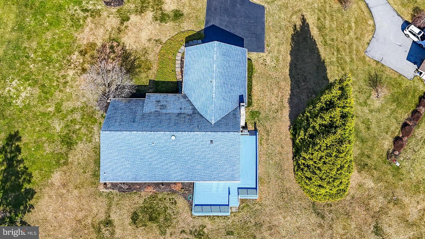 14005 Foxland Road photo 63