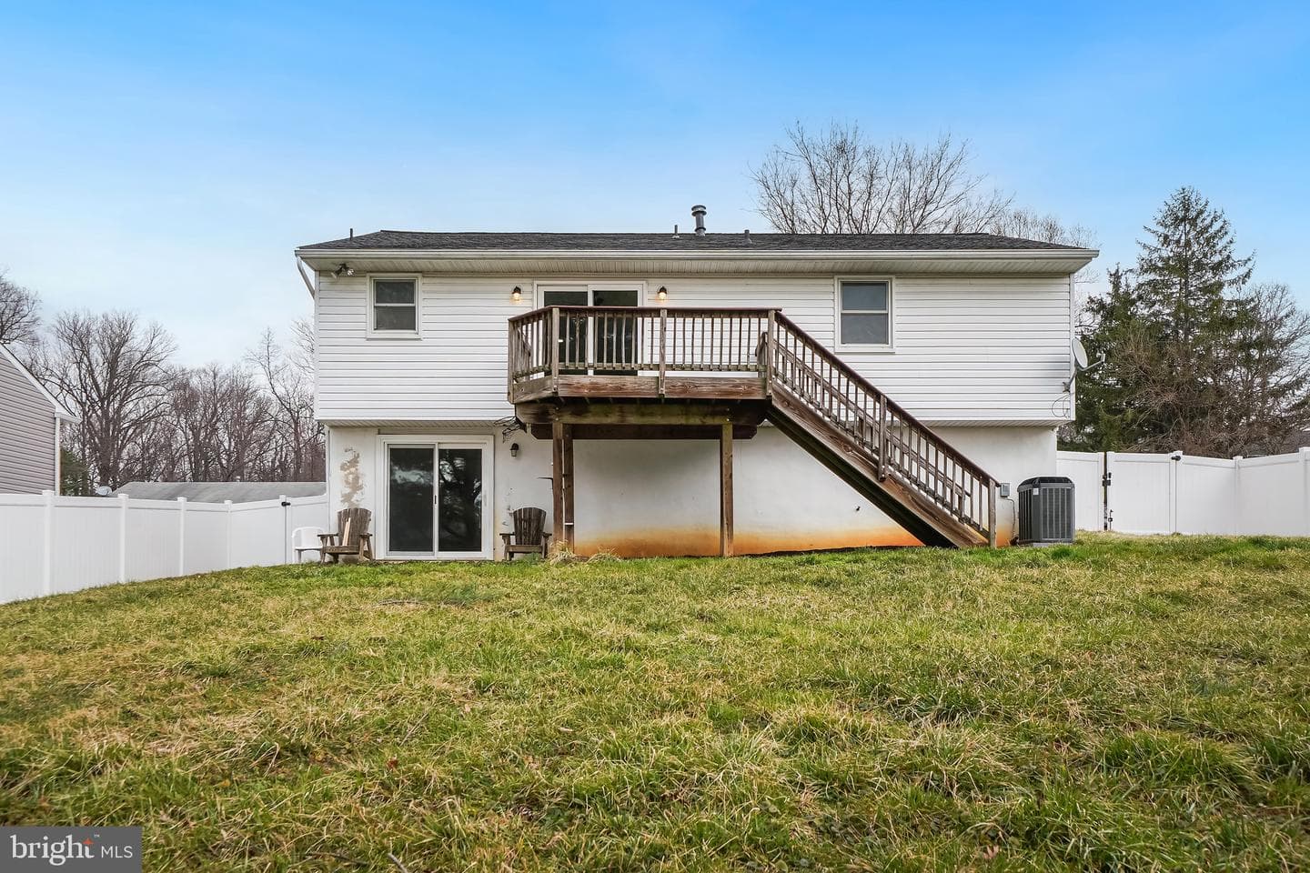 103 Strongwood Road photo 30
