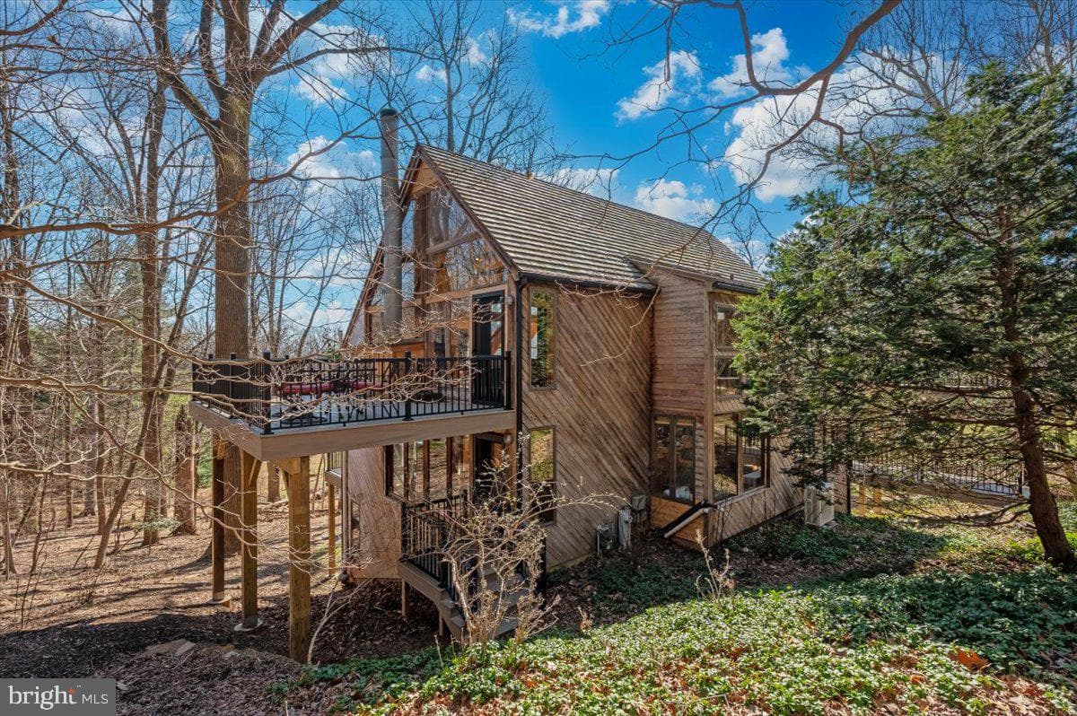 213 Sherwood Road photo 60