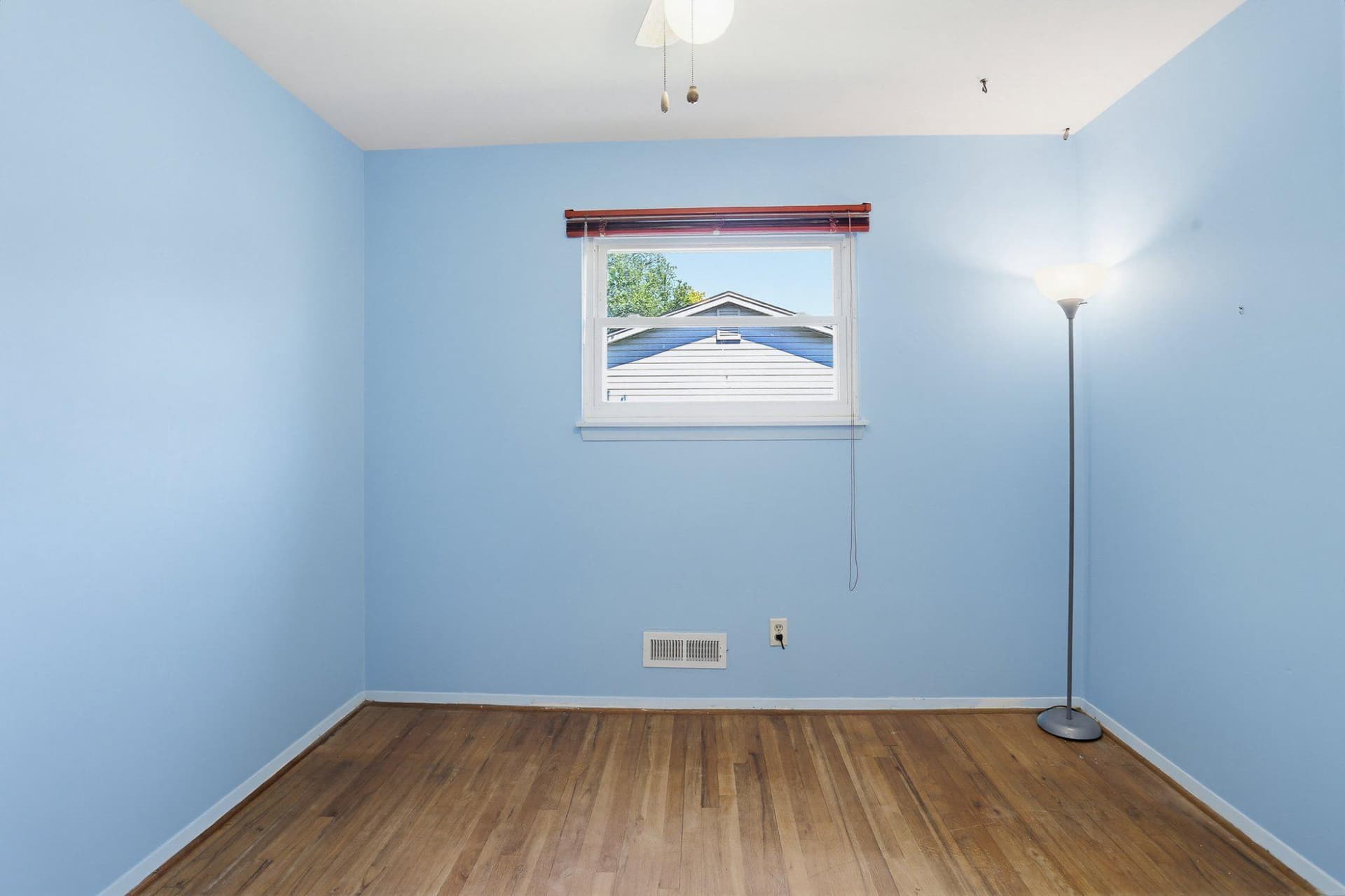 8145 Scotts Level Road photo 22