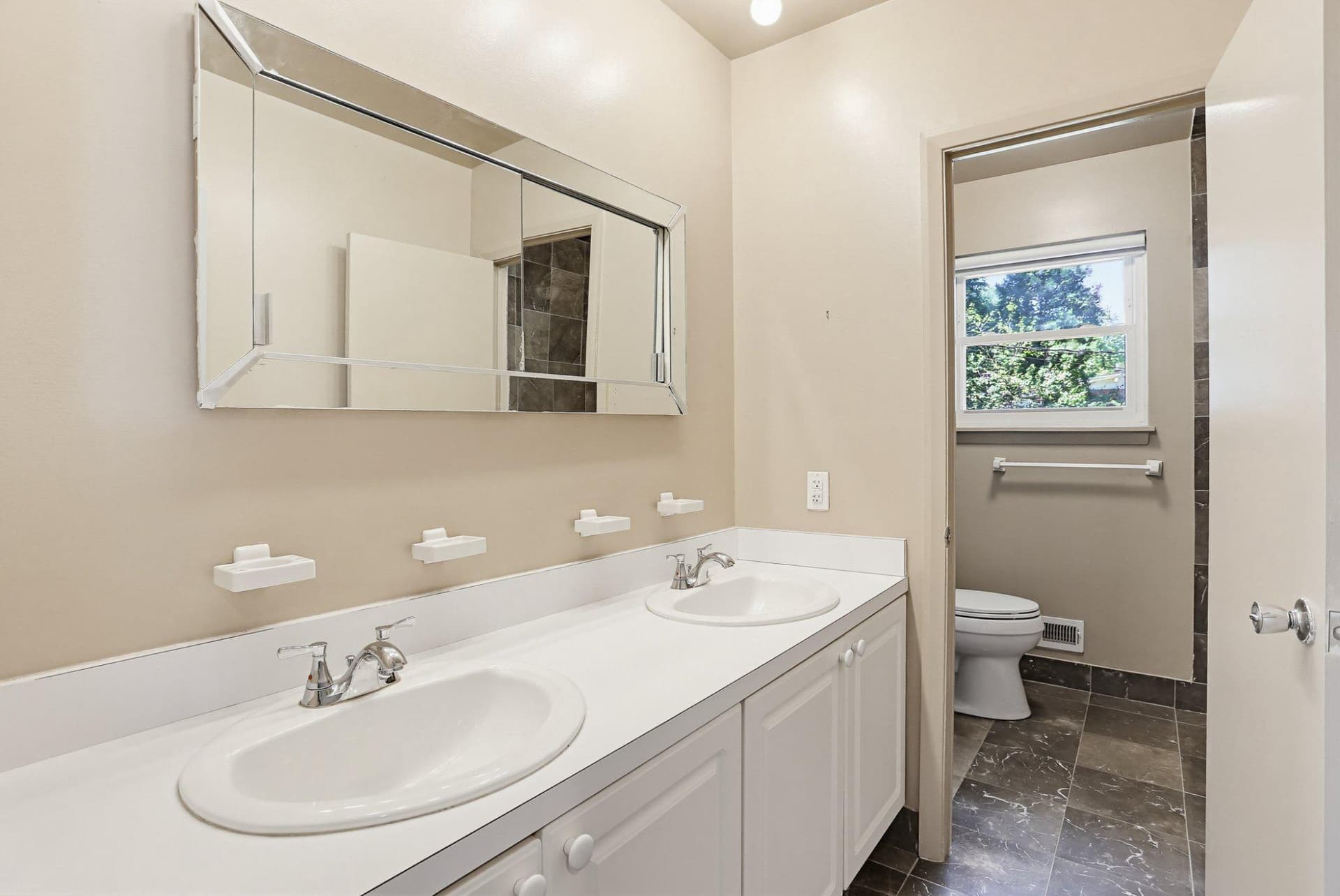 8145 Scotts Level Road photo 24