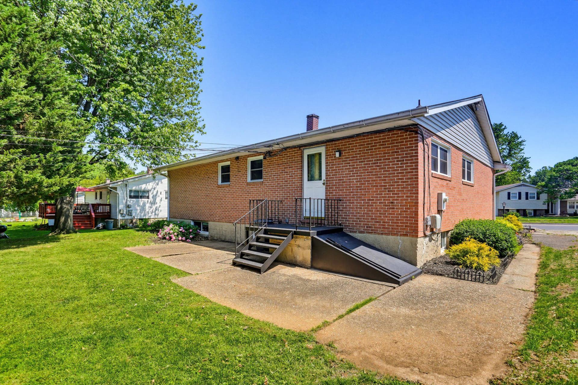 8145 Scotts Level Road photo 40