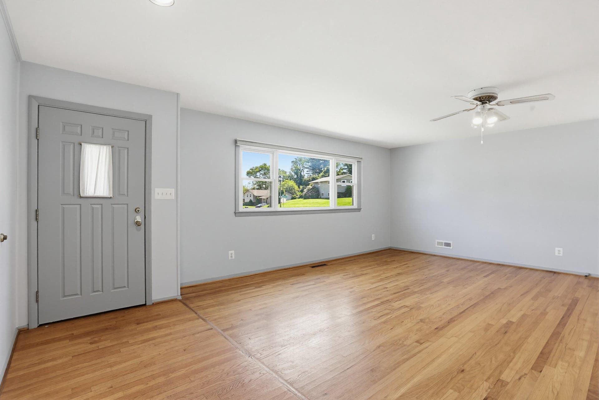 8145 Scotts Level Road photo 8