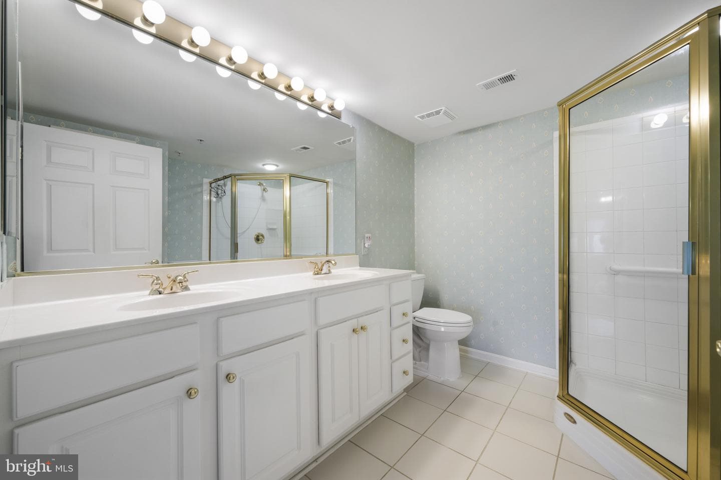 12246 Roundwood Road #707 photo 14