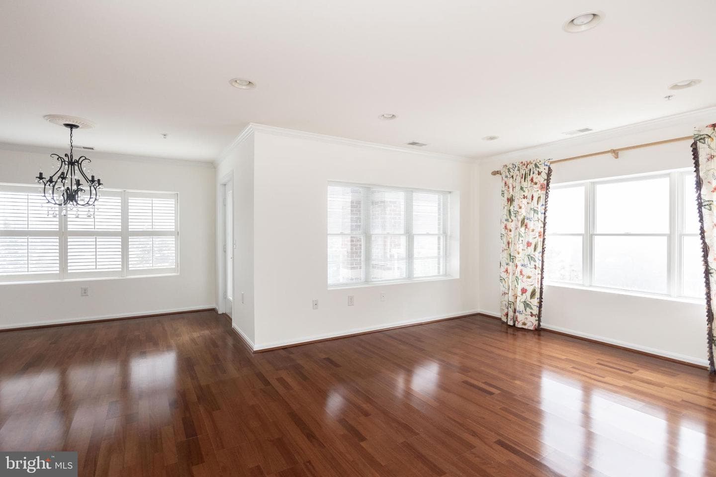 12251 Roundwood #508 photo 12