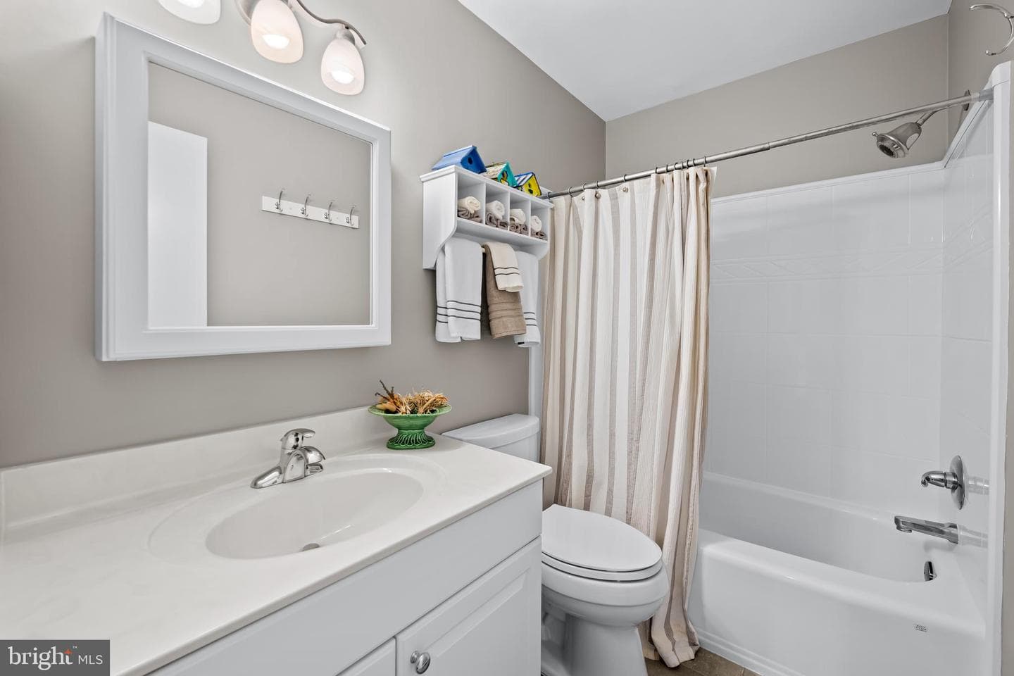 12128 Velvet Hill Drive photo 36
