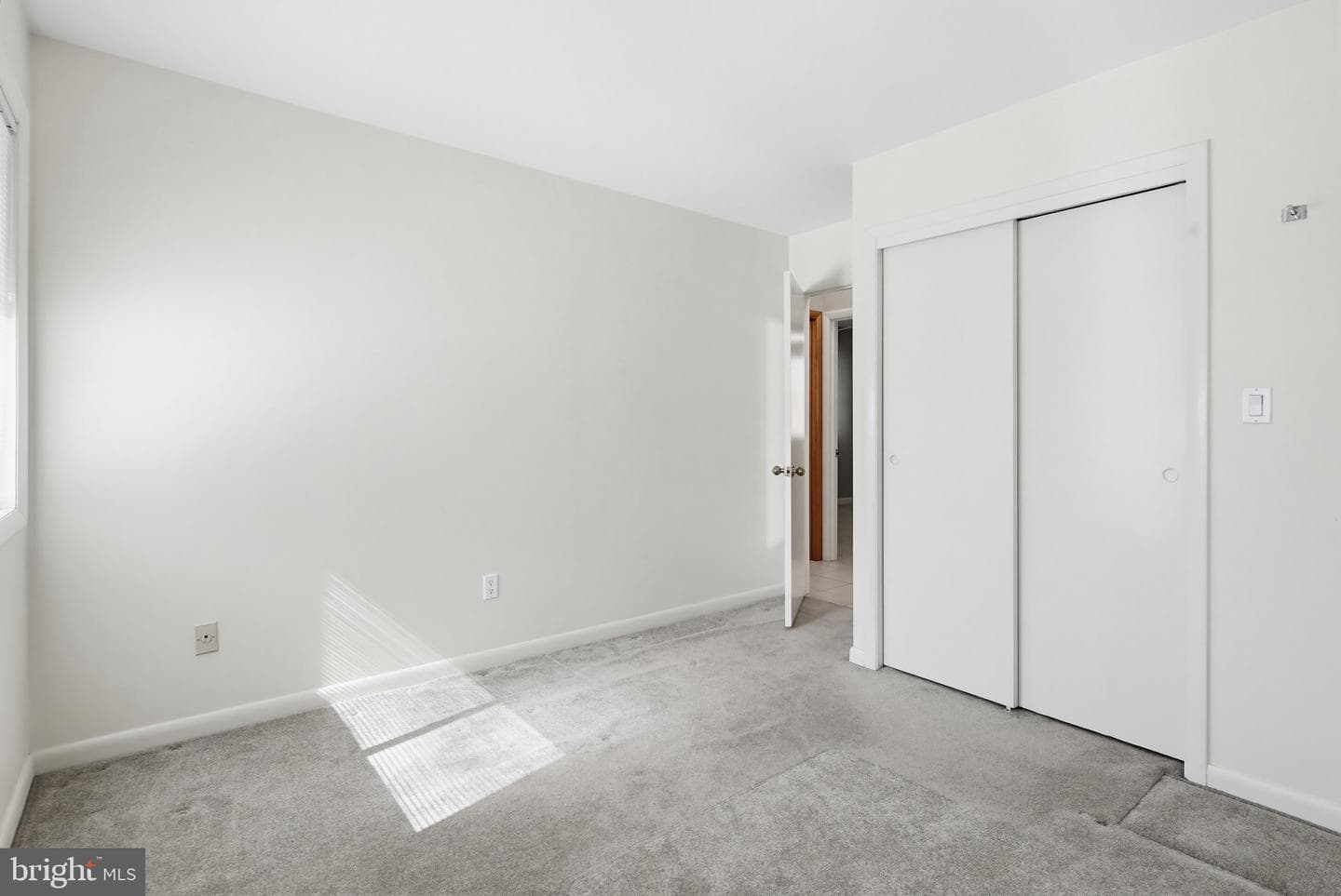 4 Chellis Court photo 28
