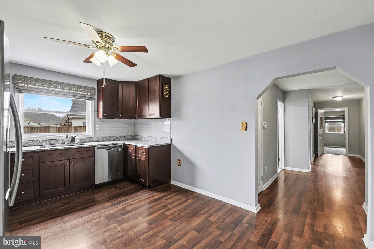 908 Meadow Avenue photo 9