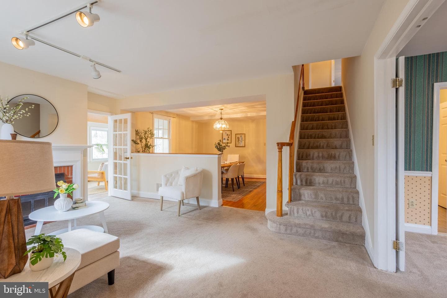 2012 Cedar Circle Drive photo 5