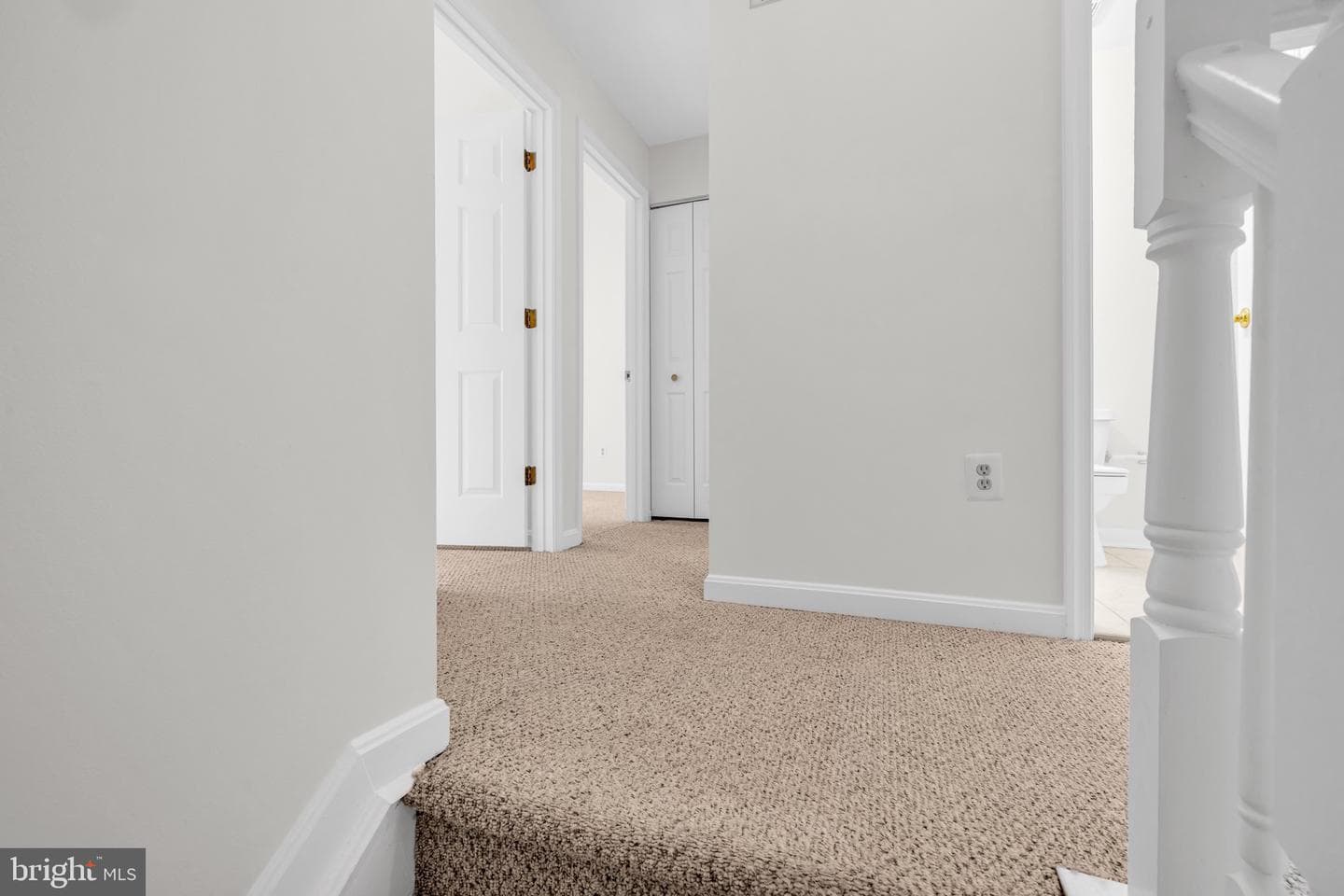 4816 Wainwright photo 24