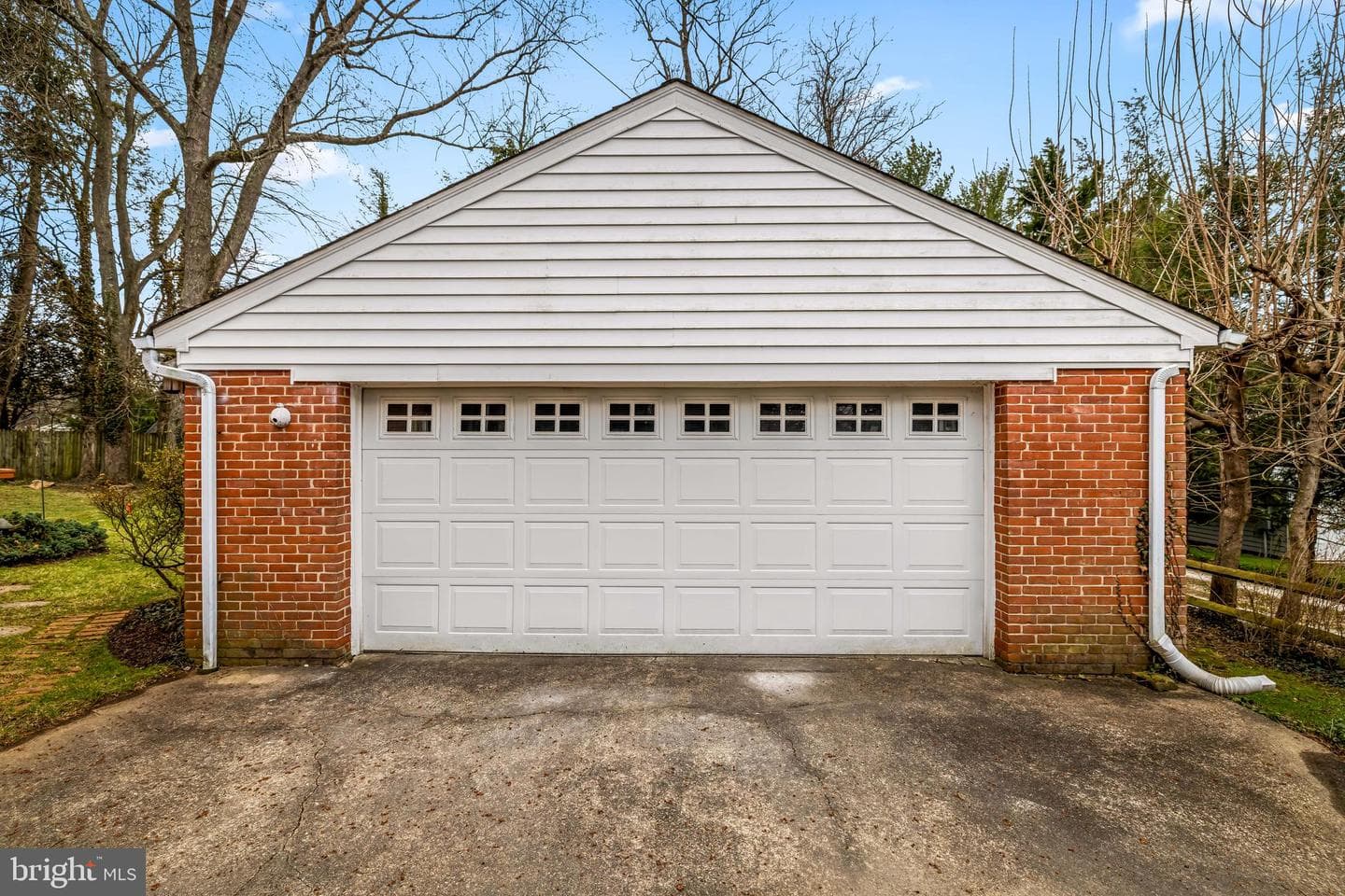 1607 Ruxton Road photo 28