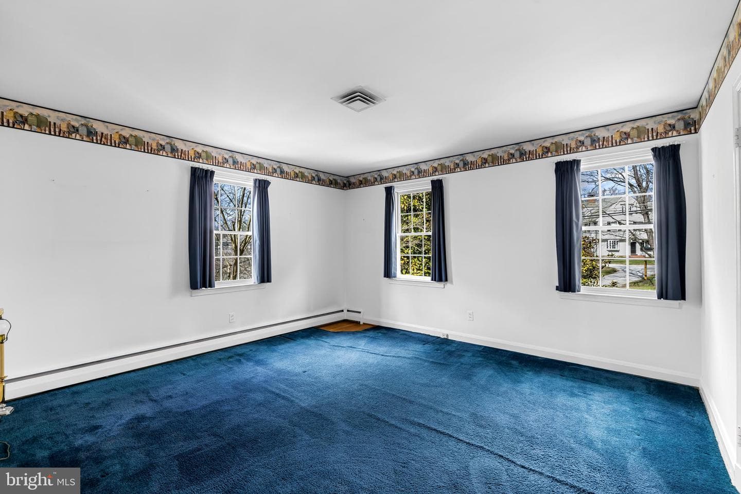 1607 Ruxton Road photo 33