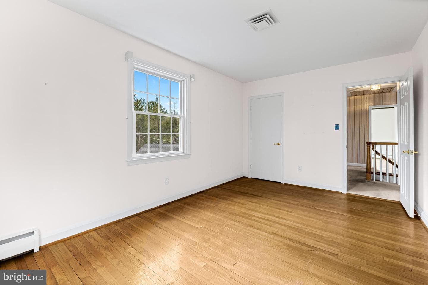 1607 Ruxton Road photo 36