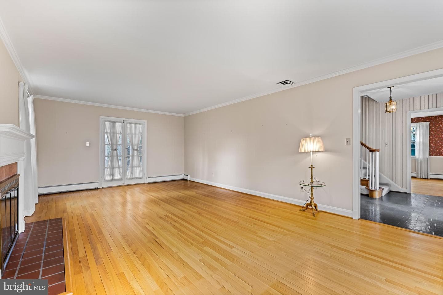 1607 Ruxton Road photo 8