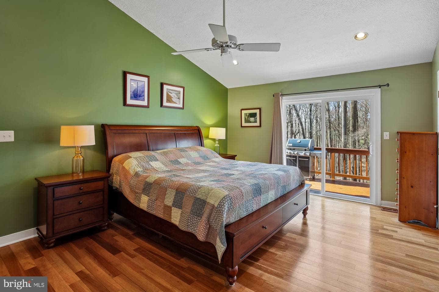 702 Falls Road photo 19