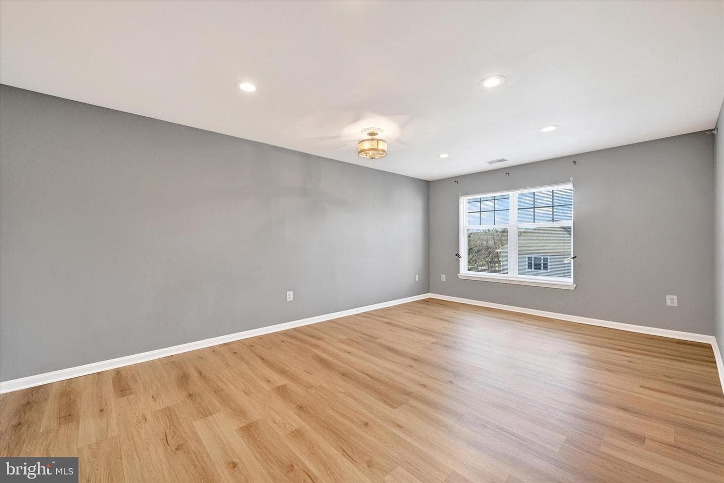 4500 Chaucer Way #403 photo 13