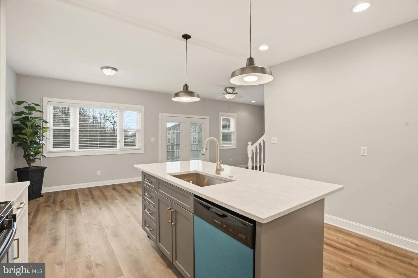 6108 Shady Spring Avenue photo 30