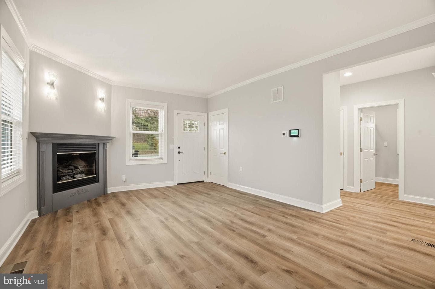 6108 Shady Spring Avenue photo 8
