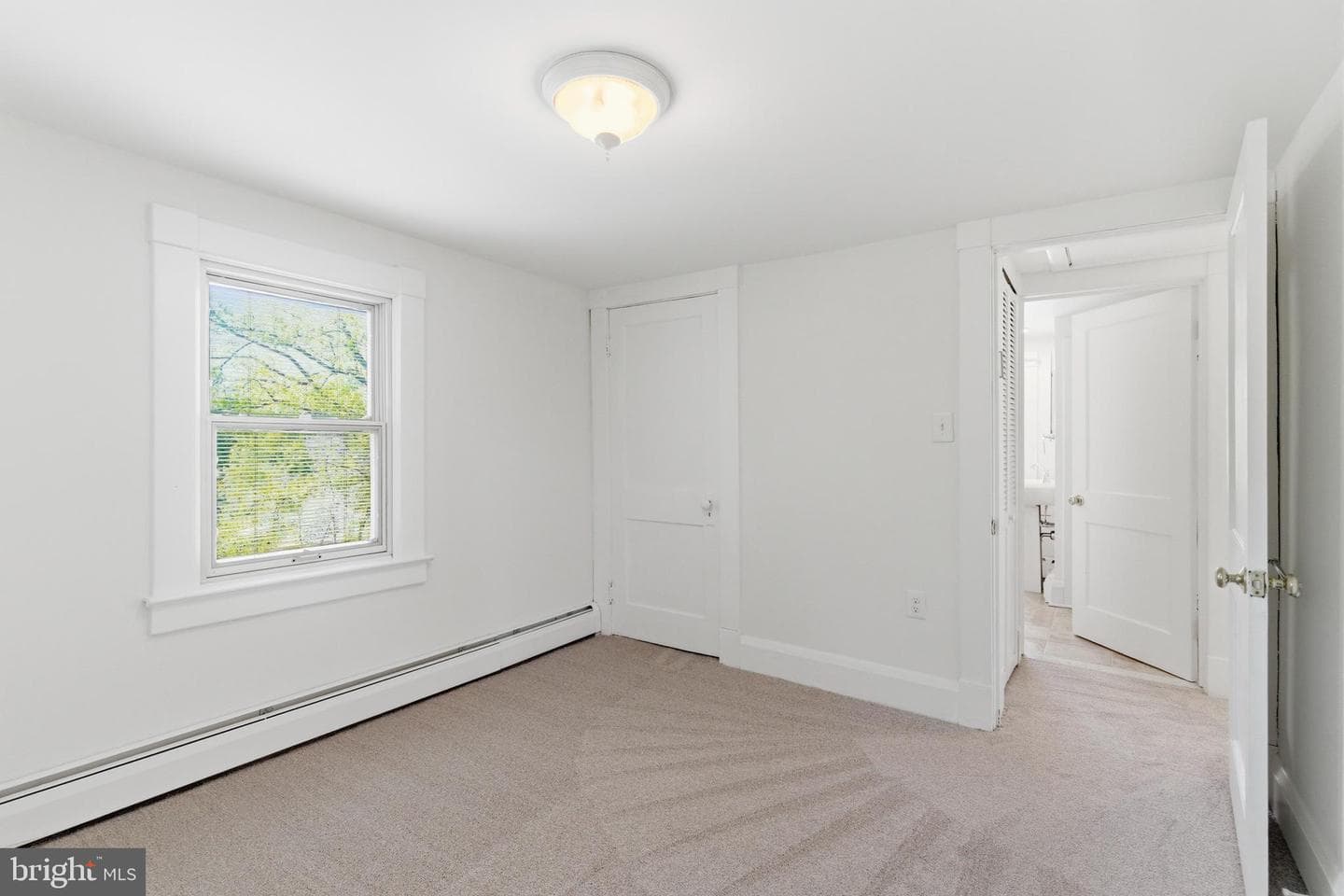 12230 Greenspring Avenue photo 17