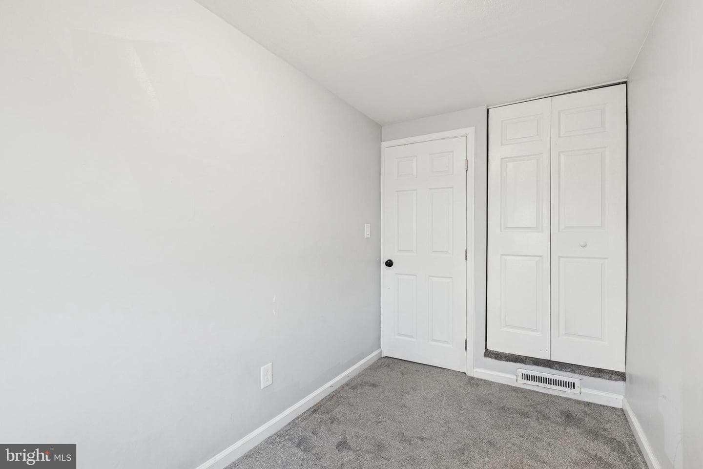 7865 Saint Bridget Lane photo 14