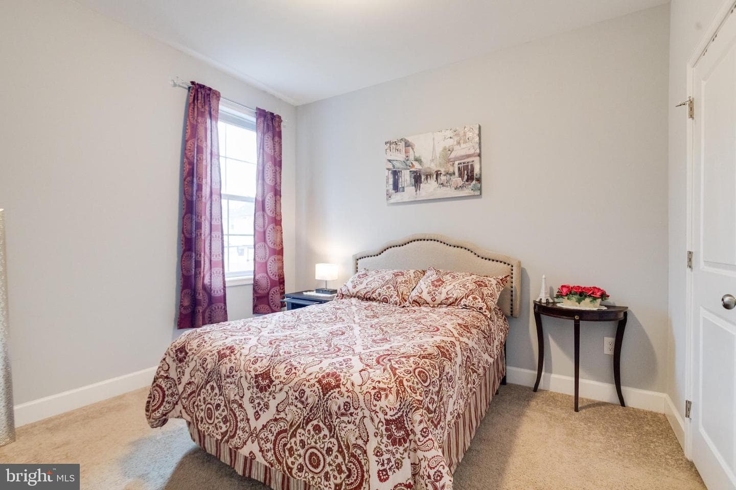 708 Hyde Park Road photo 38