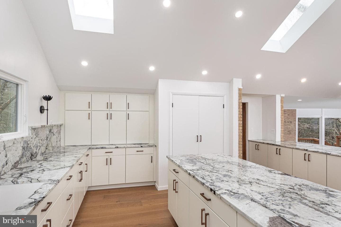 903 Ivy Hill Rd photo 17