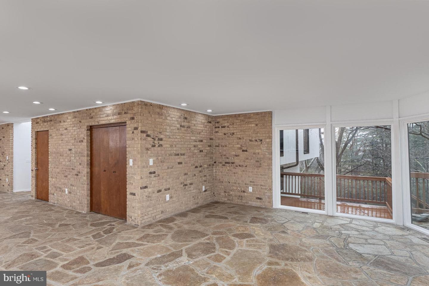 903 Ivy Hill Rd photo 32