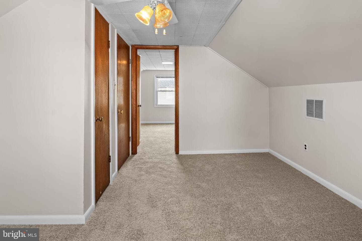 54 Wagners Lane photo 21