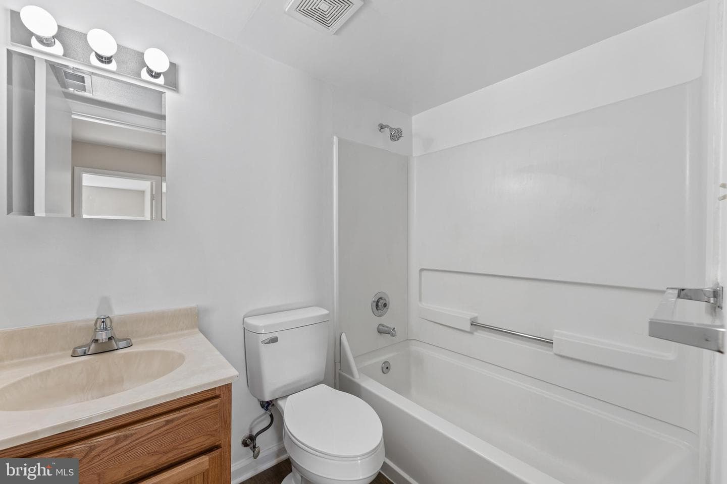 1003 Spring Gate Road #1b photo 19