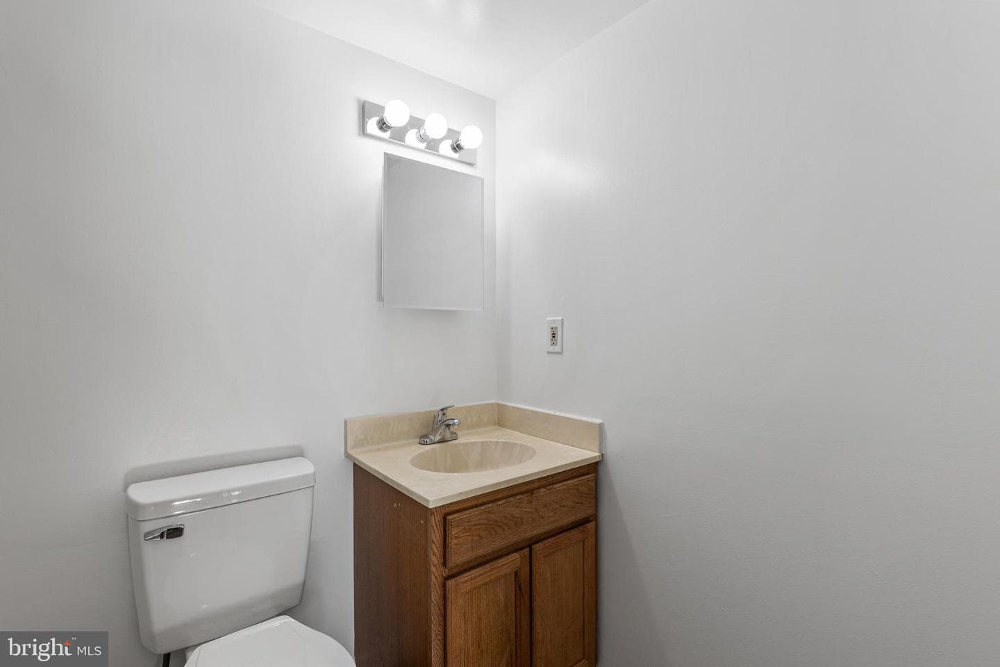 1003 Spring Gate Road #1b photo 24