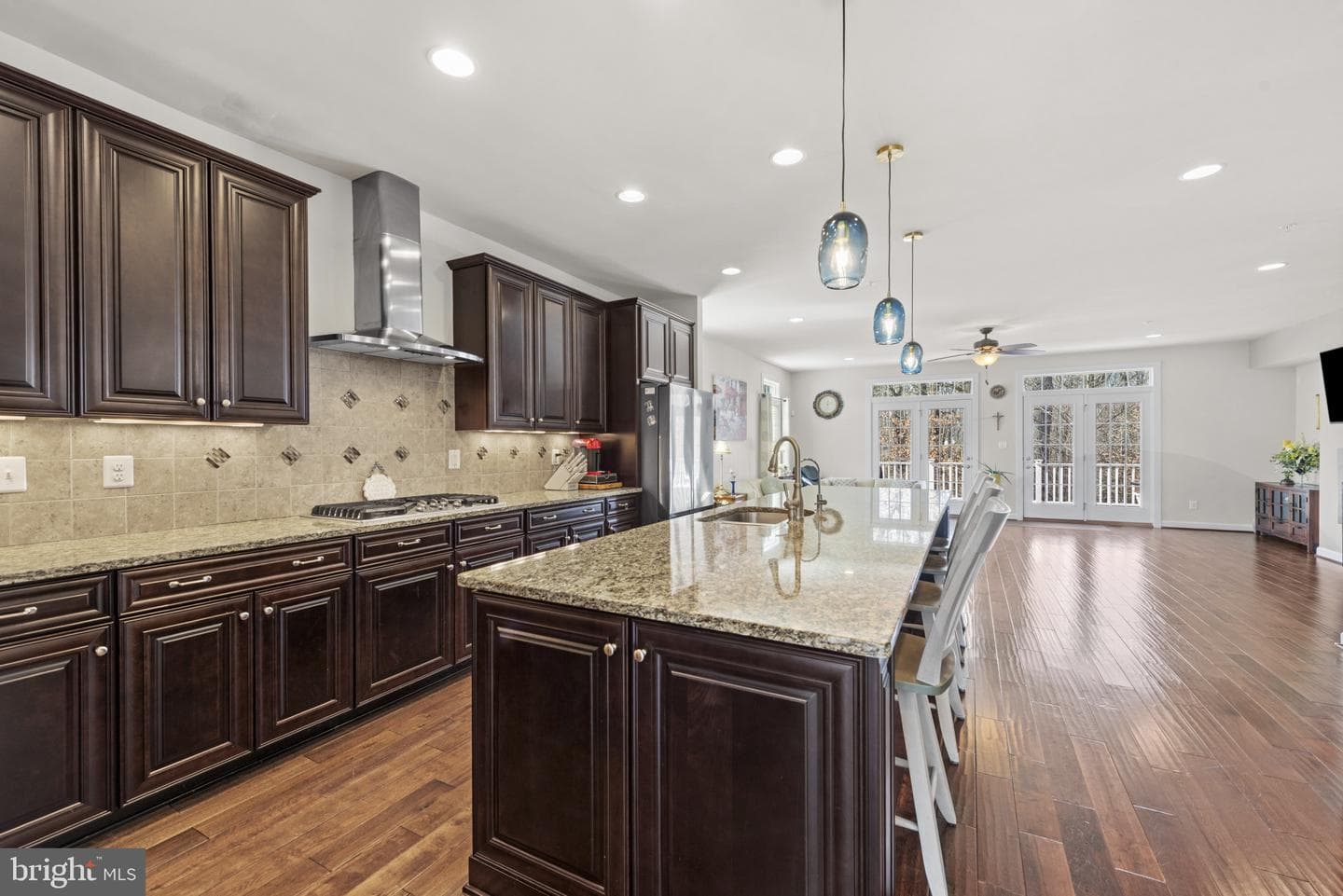 8700 Springvale Drive photo 13