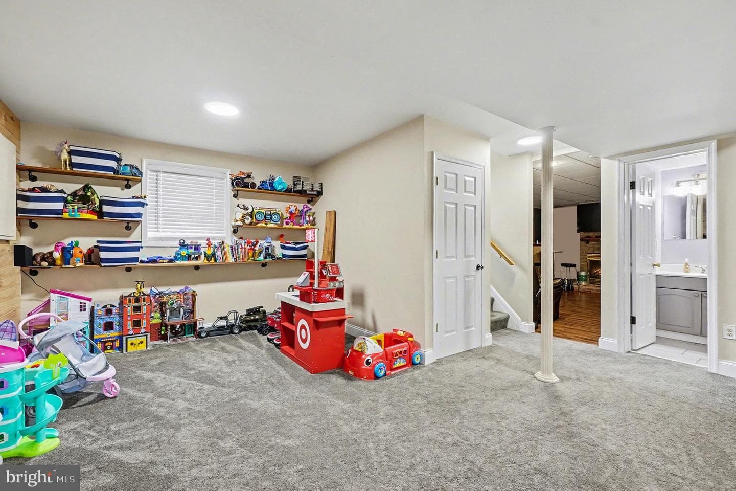 2702 Wildberger Avenue photo 21