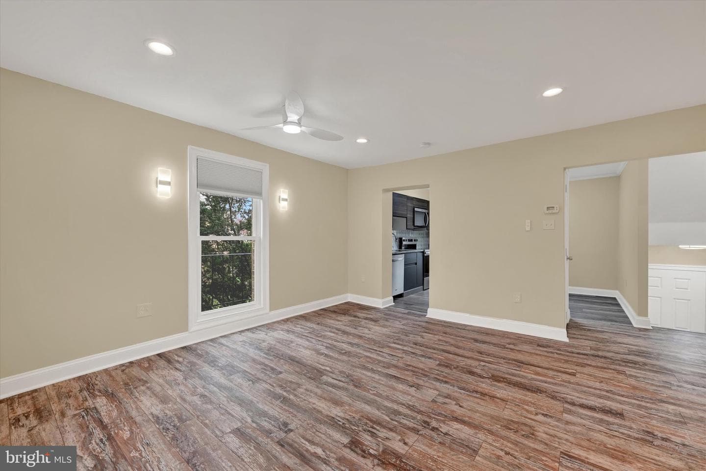 10 Sharrow Court photo 12