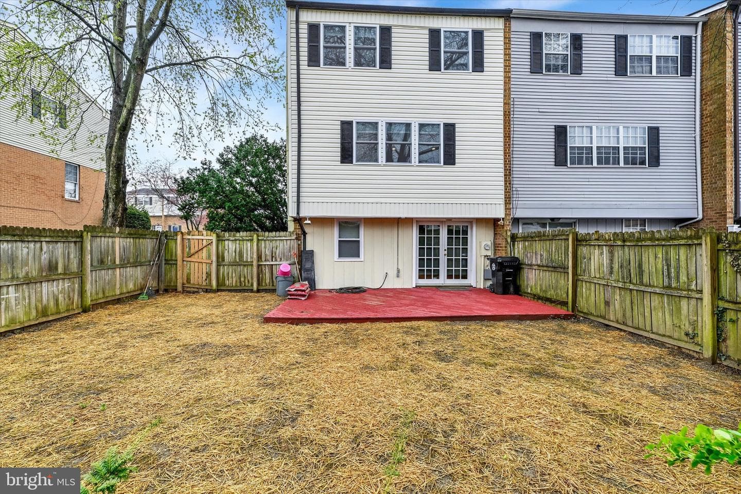 10 Sharrow Court photo 25