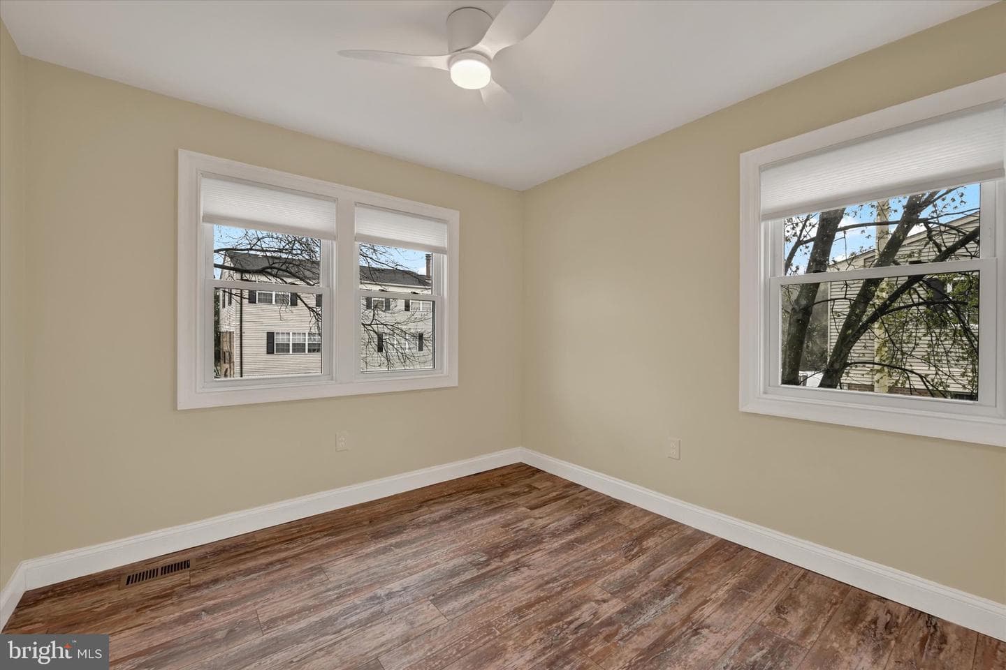 10 Sharrow Court photo 6