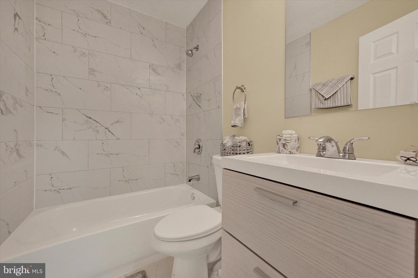 10 Sharrow Court photo 7