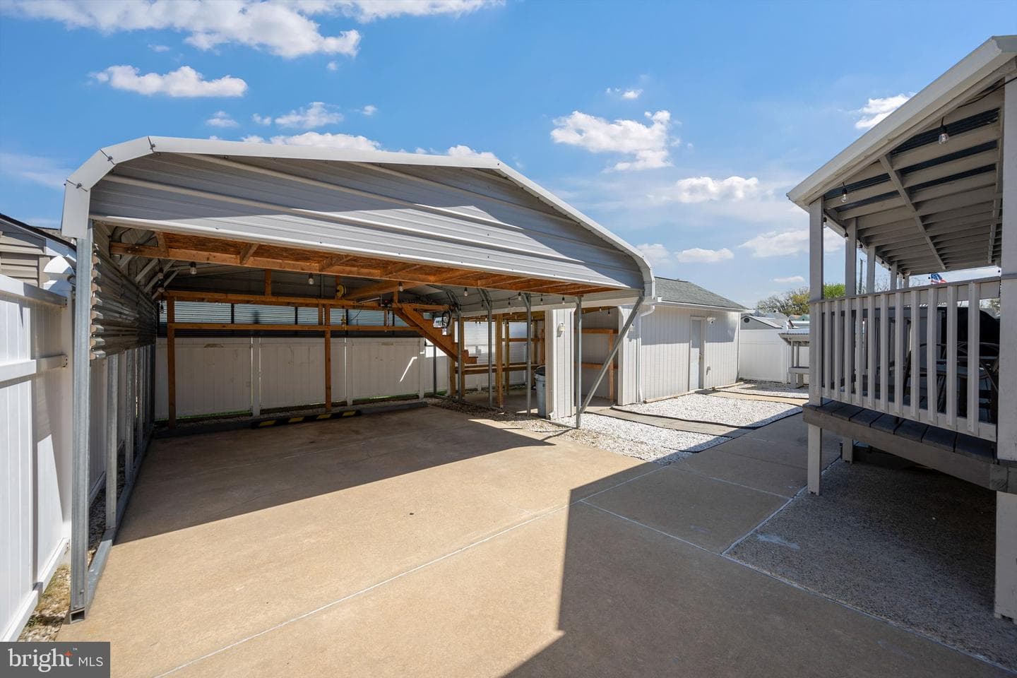 8626 Wise Avenue photo 45